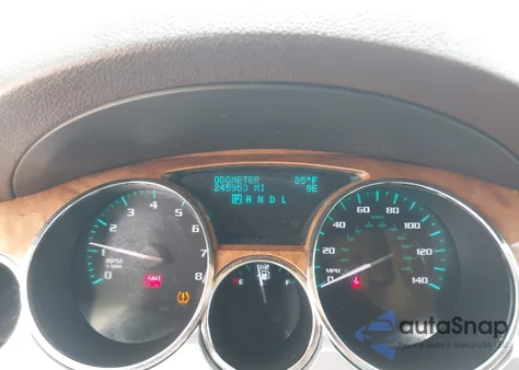 2011 Buick Enclave 1Xl z USA, uszkodzony, nr VIN 5GAKRBED6BJ411357